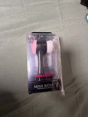 Miss Rose Professional Make-Up Multifunctional Facial Clean Brush